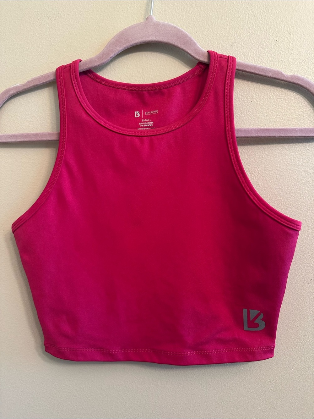 Buffbunny Collection athletic crop top featuring a crew neckline size small